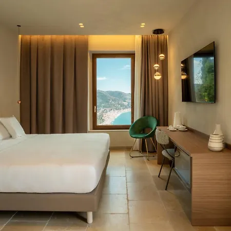 Villa Fiorita Boutique Hotel-2